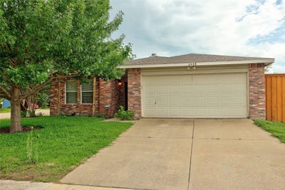 /international/us/4608-cedar-crest-drive-mckinney-tx-110108498898/