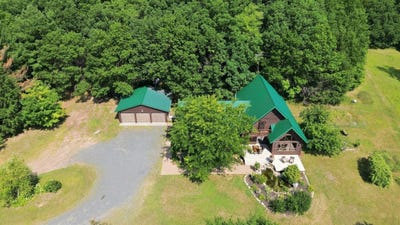/international/us/1958-238th-st-saint-croix-falls-wi-110119497004/