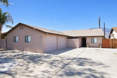 /international/us/33255-cathedral-canyon-drive-cathedral-city-ca-110110342677/