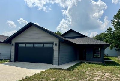 /international/us/205-34th-avenue-w-spencer-ia-110088508549/