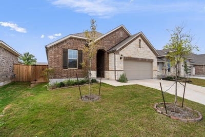 /international/us/129-smokebush-trl-bastrop-tx-110107880599/
