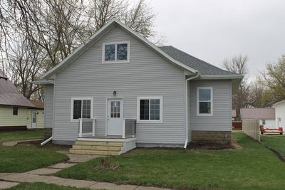 /international/us/207-e-dakota-ave-george-ia-110104015264/