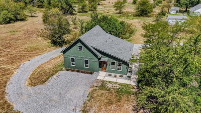 /international/us/1530-county-road-3925-wolfe-city-tx-110109878085/
