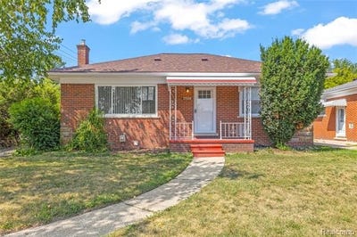 /international/us/22405-piper-avenue-eastpointe-mi-110120528901/