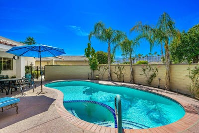 /international/us/66-dartmouth-drive-rancho-mirage-ca-110100620254/
