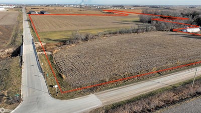 /international/us/115-benesh-lane-cedar-rapids-ia-110106849575/
