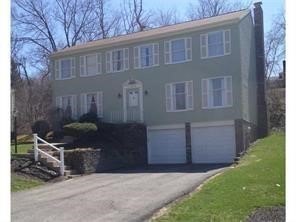 /international/us/1293-manor-dr-upper-st-clair-pa-110107762495/