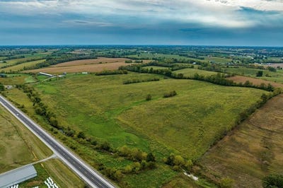 /international/us/4855-maysville-road-flemingsburg-ky-110101139757/