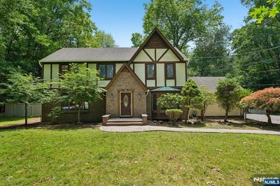 /international/us/27-chestnut-avenue-old-tappan-nj-110108769980/