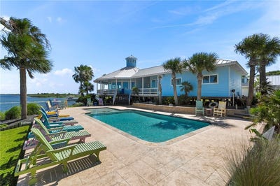 /international/us/140-bay-harbor-drive-aransas-pass-tx-110108754560/