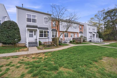 /international/us/4946-deer-run-hamilton-township-nj-110107505926/