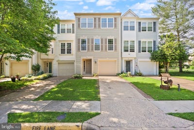/international/us/303-barnfield-square-ne-leesburg-va-110108549592/