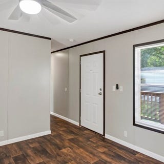 /international/us/512-satterfield-elizabethtown-ky-110119992449/