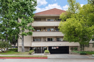 /international/us/2386-east-del-mar-boulevard-pasadena-ca-110108912824/