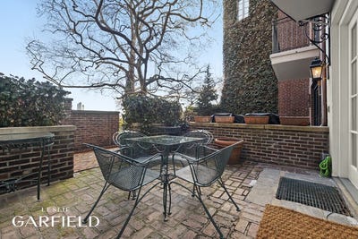 /international/us/15-sutton-place-new-york-ny-110104213819/