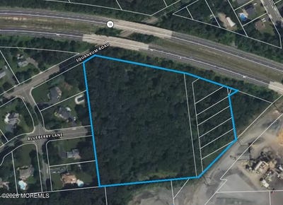 /international/us/blueberry-lane-tinton-falls-nj-110119984912/