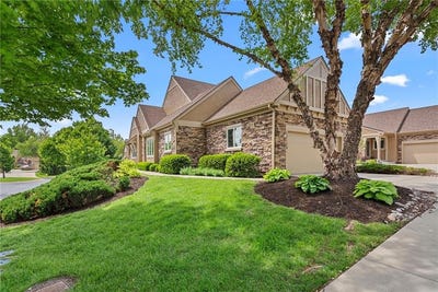 /international/us/14128-s-summit-street-olathe-ks-110107808855/