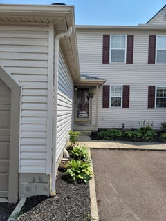 /international/us/5725-kilbury-lane-hilliard-oh-110101311199/