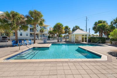 /international/us/8436-gulf-blvd-navarre-fl-110106209951/