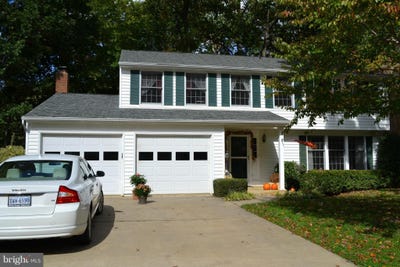 /international/us/15404-beachview-drive-montclair-va-110109160753/