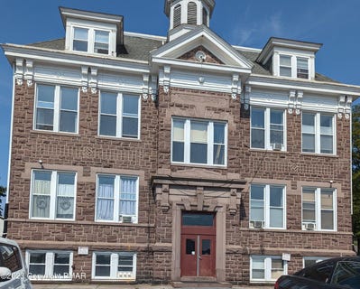 /international/us/300-wilkes-barre-street-white-haven-pa-110108194651/