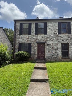 /international/us/2005-reaches-place-sw-huntsville-al-110100966275/