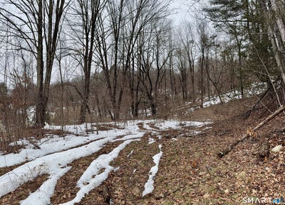 /international/us/1092-hickory-hill-road-thomaston-ct-110106205390/