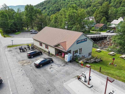 /international/us/6828-main-street-readsboro-vt-110101266146/?lang=en