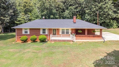 /international/us/215-suncrest-road-cherryville-nc-110101170743/?lang=zh-tw
