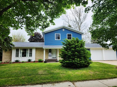 /international/us/942-mulberry-st-lake-mills-wi-110108153583/