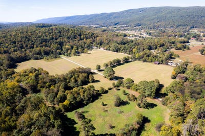 /international/us/43-stone-cave-loop-dunlap-tn-110120654132/