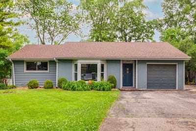 /international/us/2508-highland-drive-lindenhurst-il-110108665603/