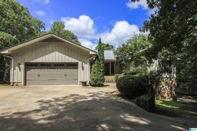 /international/us/119-zeltman-hills-road-pell-city-al-110100987213/