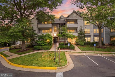/international/us/7703-lafayette-forest-drive-annandale-va-110109027719/