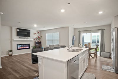 /international/us/4410-ne-mongoose-lane-ankeny-ia-110100356646/