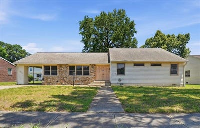 /international/us/223-woodbury-forrest-drive-hampton-va-110109243976/