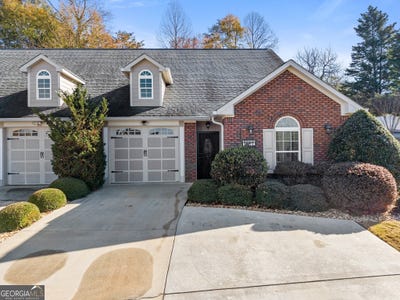 /international/us/92-colonial-drive-cleveland-ga-110108060965/