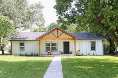 /international/us/1108-w-storey-san-saba-tx-110108880224/