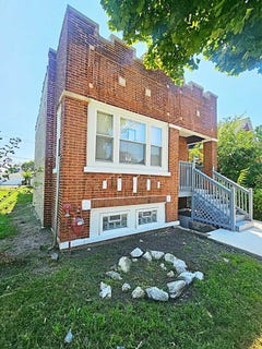 /international/us/5425-w-harrison-street-chicago-il-110096861449/