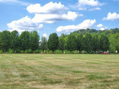 /international/us/packet-boulevard-lot-24-vevay-in-110087495389/