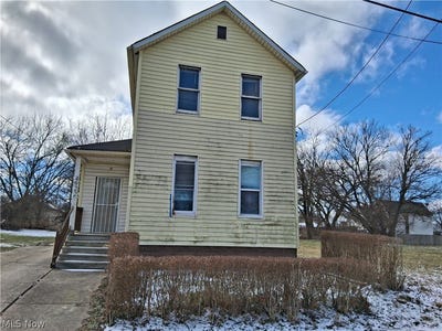 /international/us/4922-anson-avenue-cleveland-oh-110106097355/