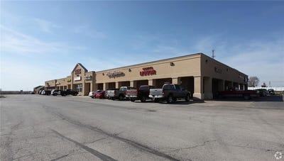 /international/us/15510-15520-state-avenue-basehor-ks-110120460376/