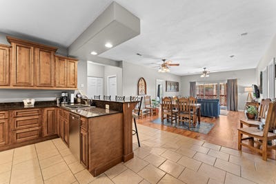 /international/us/190-rockwood-lane-branson-mo-110110354299/