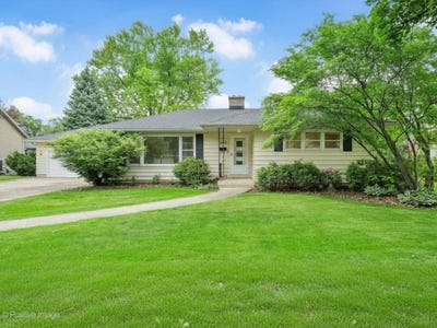/international/us/545-claremont-avenue-west-chicago-il-110108223512/