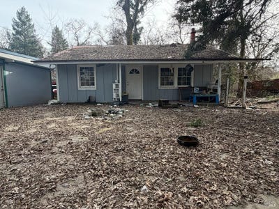 /international/us/24463-shady-lane-covelo-ca-110106275983/