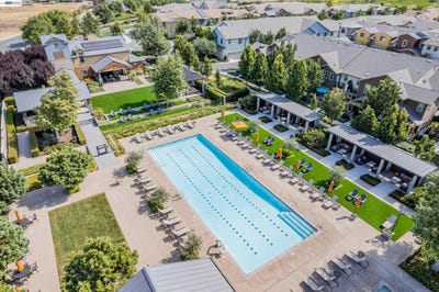 /international/us/319-basswood-cmn-livermore-ca-110107994871/