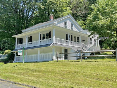 /international/us/14-northfield-road-watertown-ct-110098989025/