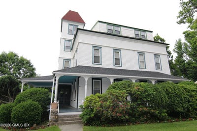 /international/us/90-riverside-avenue-riverside-ct-110104815236/