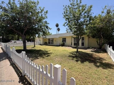 /international/us/423-w-14th-street-tempe-az-110108444646/