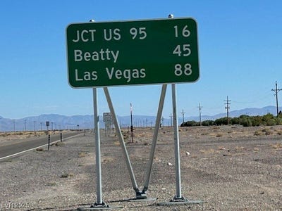 /international/us/743-e-hildajane-way-amargosa-valley-nv-110100308611/